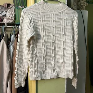 white designed love sleeve top